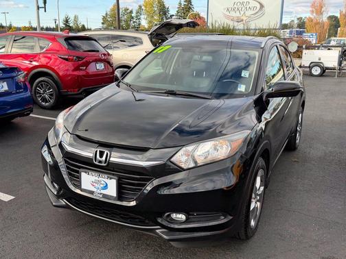 Crystal Black Pearl 2017 Honda HR-V EX-L w/Navigation