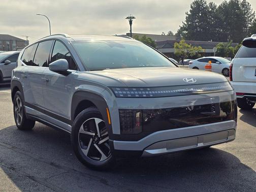 Cyber Gray 2026 Hyundai IONIQ 9 SE