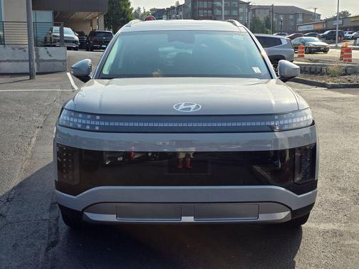 Cyber Gray 2026 Hyundai IONIQ 9 SE