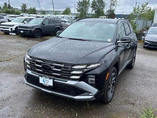 Phantom Black 2026 Hyundai TUCSON Limited