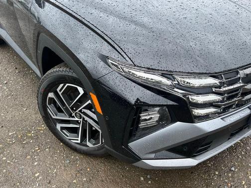 Phantom Black 2026 Hyundai TUCSON Limited