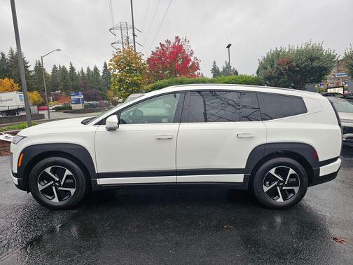 Snow White Pearl 2026 Hyundai IONIQ 9 SE