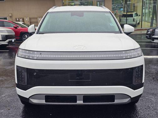 Snow White Pearl 2026 Hyundai IONIQ 9 SE