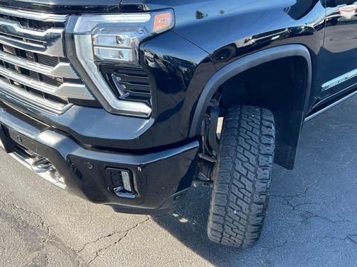 2025 Chevrolet Silverado 3500 High Country