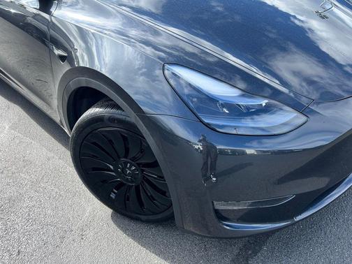 2025 Tesla Model Y Long Range