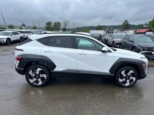 Atlas White 2026 Hyundai KONA Limited