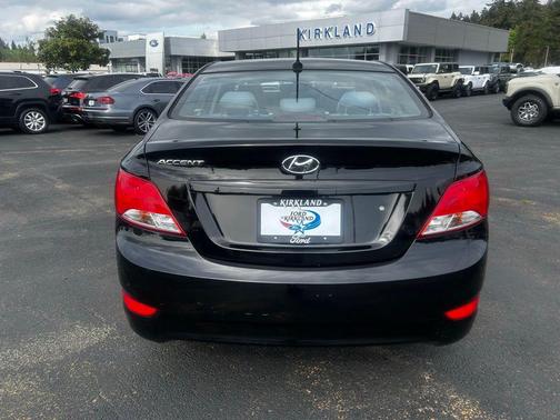 Ultra Black Pearl 2015 Hyundai Accent GLS