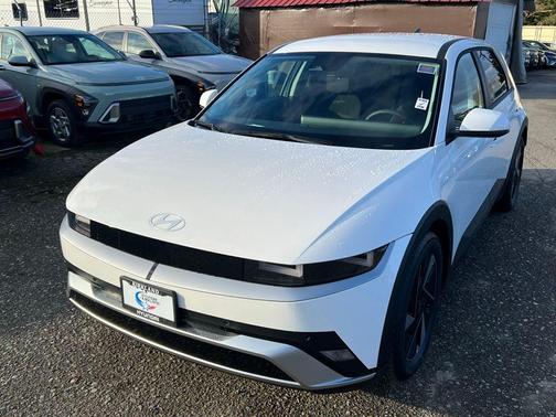 2026 Hyundai IONIQ 5 SE