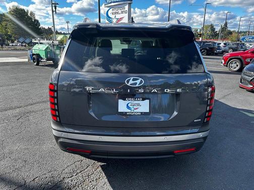 Ecotronic Gray Pearl 2027 Hyundai PALISADE SEL 8P
