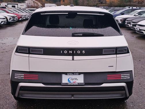 Atlas White 2026 Hyundai IONIQ 5 SEL