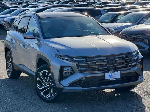 Shimmering Silver 2026 Hyundai TUCSON Limited