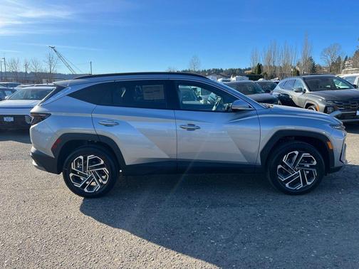 Shimmering Silver 2026 Hyundai TUCSON Limited