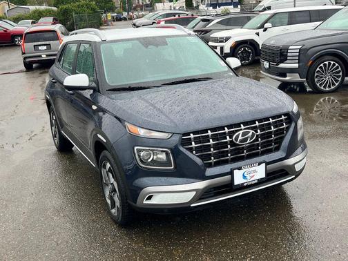 Denim w/White Roof 2026 Hyundai VENUE SEL w/Two-Tone Roof