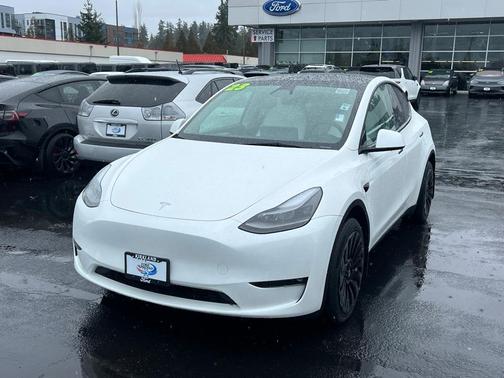 2023 Tesla Model Y Long Range