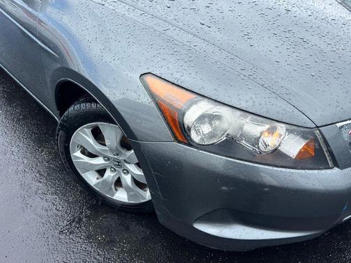 Polished Metal Metallic 2009 Honda Accord EX