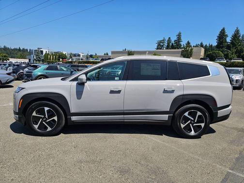 Cyber Gray 2026 Hyundai IONIQ 9 SE