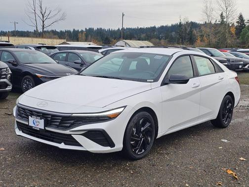 2026 Hyundai ELANTRA HEV SEL Sport