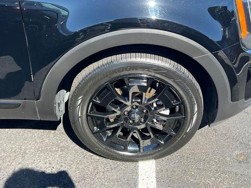 Ebony Black 2021 Kia Telluride SX