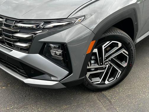 Hampton Gray 2026 Hyundai TUCSON Limited
