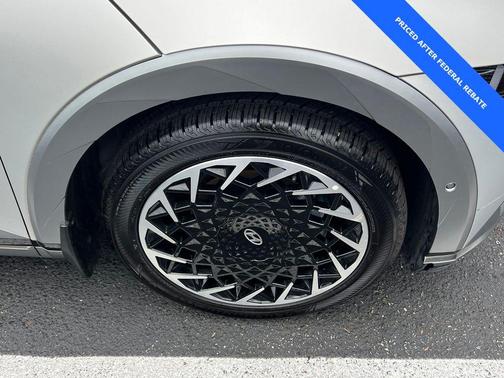 Gravity Gold (Matte Gold) 2023 Hyundai IONIQ 5 Limited