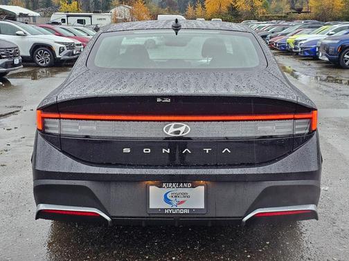 2026 Hyundai SONATA SE