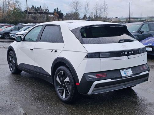 Atlas White 2026 Hyundai IONIQ 5 SEL