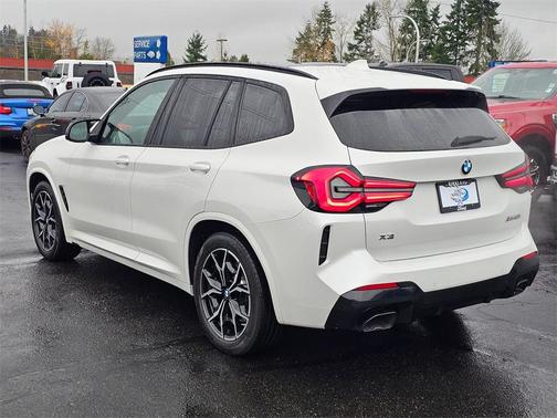 2023 BMW X3 M40i