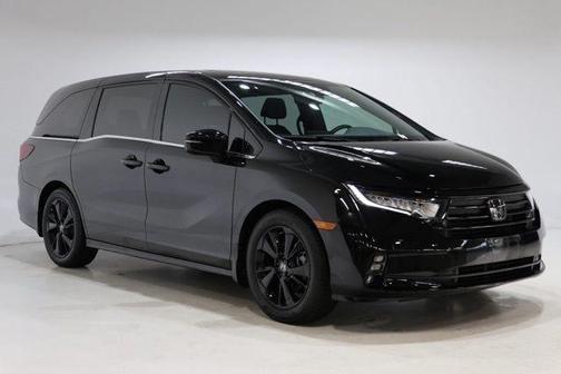 Black 2024 Honda Odyssey Sport
