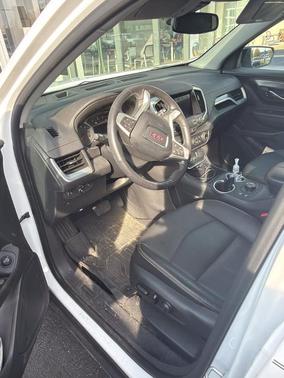 Summit White 2019 GMC Terrain SLT
