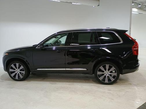 2022 Volvo XC90 Recharge Plug-In Hybrid T8 Inscription Expression Extended Range 7P