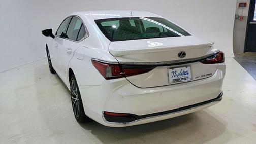 2023 Lexus ES 250 250