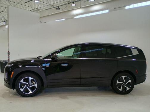 Black 2026 Hyundai IONIQ 9 S