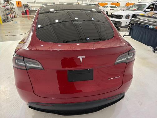 2020 Tesla Model Y Long Range