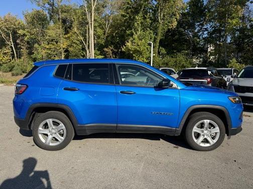 2024 Jeep Compass Sport