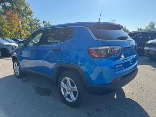 2024 Jeep Compass Sport