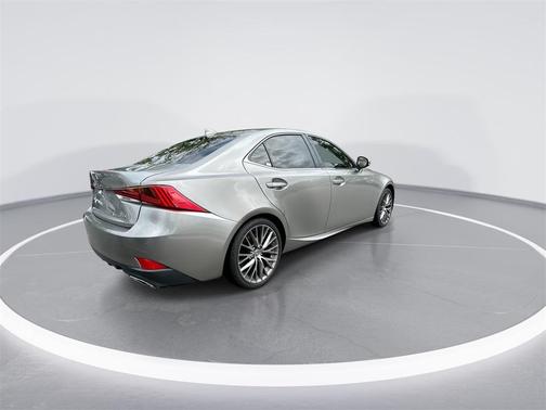 2018 Lexus IS 300 Base