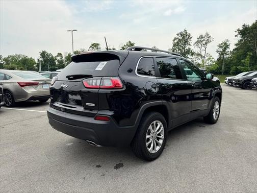 2022 Jeep Cherokee Latitude Lux