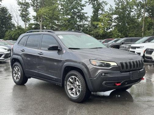 2022 Jeep Cherokee Trailhawk
