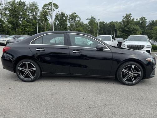 2022 Mercedes-Benz A-Class A 220 4MATIC