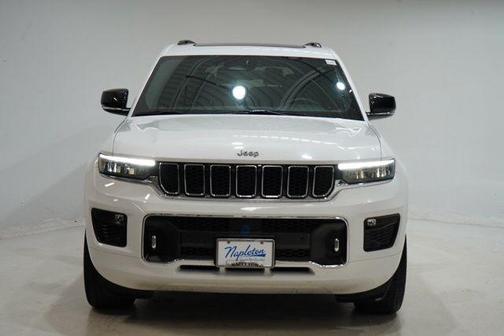 Bright White Clearcoat 2023 Jeep Grand Cherokee L Overland