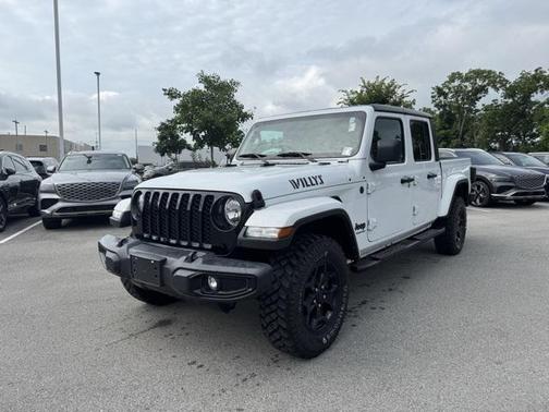 2022 Jeep Gladiator Sport