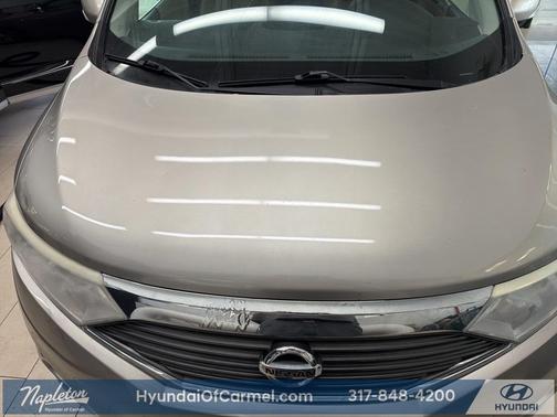 2013 Nissan Quest LE