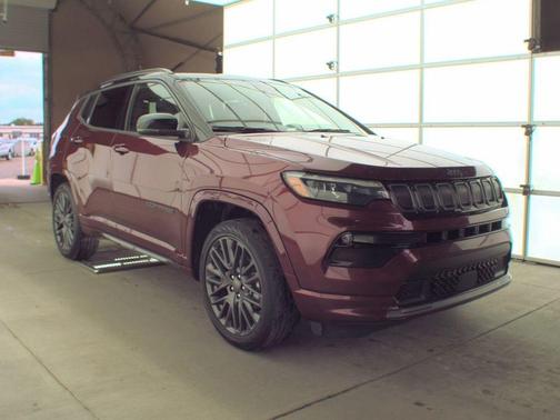 2022 Jeep Compass Altitude