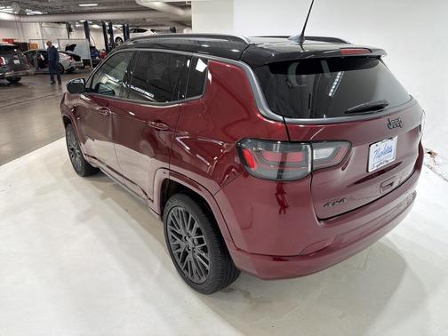 2022 Jeep Compass Altitude