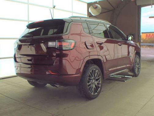 2022 Jeep Compass Altitude