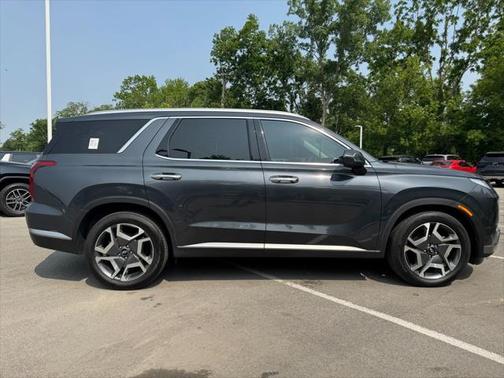 2025 Hyundai PALISADE SEL Premium