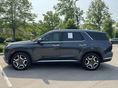 2025 Hyundai PALISADE SEL Premium