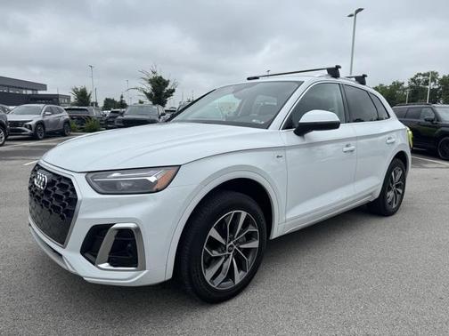 2022 Audi Q5 45 S line quattro Premium
