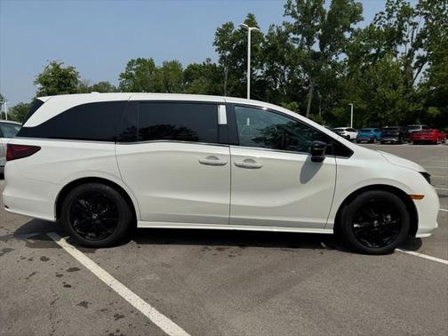 2023 Honda Odyssey Sport