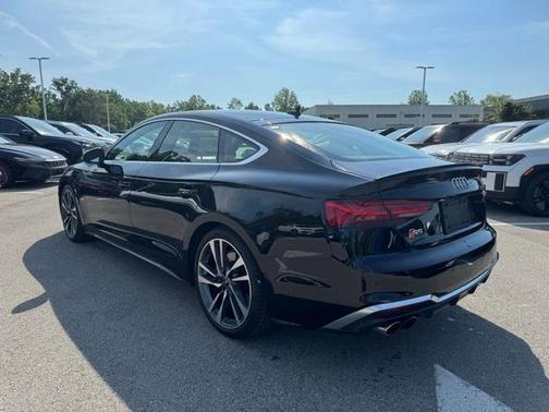2022 Audi S5 3.0T Prestige